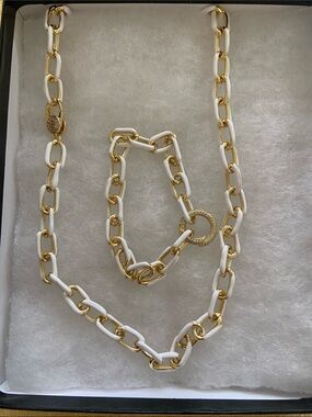 Freida Rothman NWT white enamel, and Gold Plated Necklace and Bracelet Set